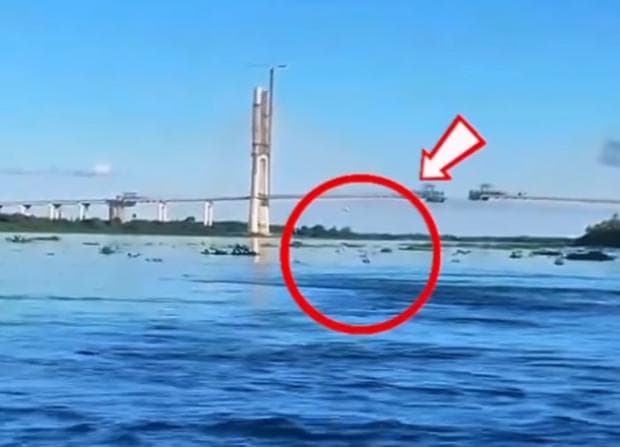 Avião de Pequeno Porte Passa Abaixo de Ponte em Porto Murtinho e Levanta Preocupações