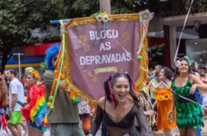 Blocos tomam as ruas na contagem regressiva para o carnaval, além de festa em Corumbá e Ladário, e Festival Champions Burger