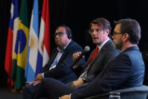 Impactos sociais e desafios alfandegários são peças essenciais para sucesso do corredor bioceânico