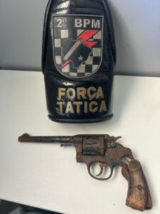 Polícia Militar em Três Lagoas apreende arma de fogo
