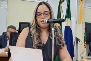 Vereadora Cobra Prefeitura Sobre Escola Fechada e Propõe Creche Para Todos