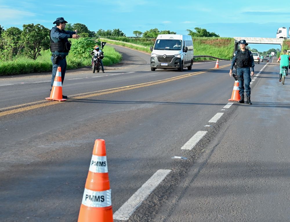 Fiscalização intensificada da Agems combateu transporte clandestino durante o Carnaval