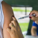 Corumbá abre 5 postos de saúde no sábado, dia 17, para vacinação contra influenza