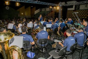 música