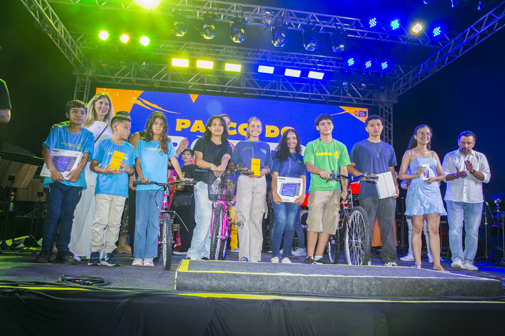 “Soy Loco por Ti América” premia estudantes de Corumbá