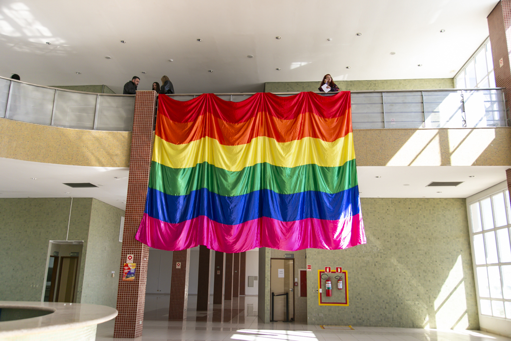 Prefeitura promove encontro com comunidade LGBTQIAPN+ para apresentar ações e ouvir demandas