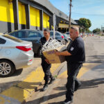 Saúde recebe doação de suportes para descarte de resíduos perfurocortantes