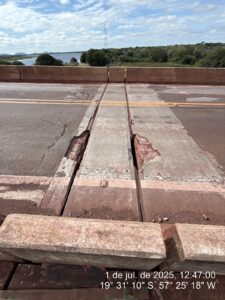 ponte sobre o Rio Paraguai