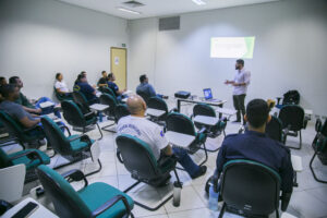 Prefeitura promove capacitação obrigatória para agentes de trânsito e guardas municipais