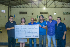 Prefeitura repassa R$ 96,2 mil em recursos de emendas e FMIS para Centro de Equoterapia