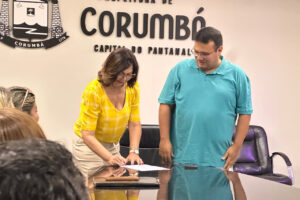 Prefeitura empossa novos membros do Conselho Municipal de Assistência Social