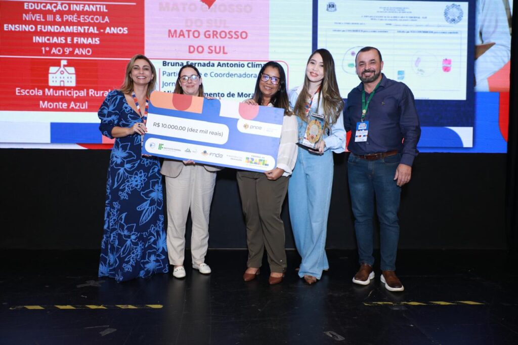 Solenidade nacional do FNDE premia projeto de alimentação escolar de escola da Reme