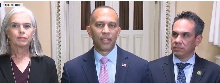 Pressão sobre Trump aumenta para demitir Kristi Noem após incidentes com a ICE 1 Pressão sobre Trump aumenta para demitir Kristi Noem após incidentes com a ICE