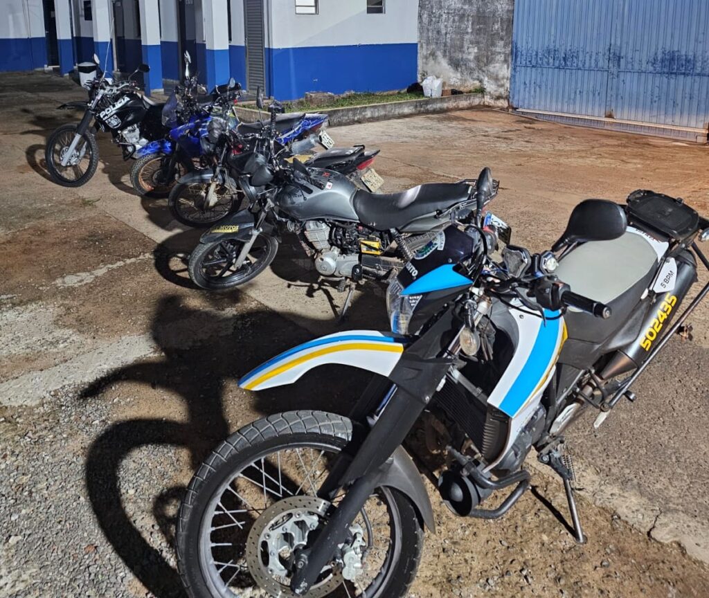 Operação da Polícia Militar em Rio Verde resulta na apreensão de motocicletas irregulares