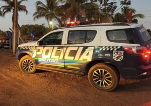 Polícia Militar de Paranaíba realiza prisão de três suspeitos com mandados em aberto