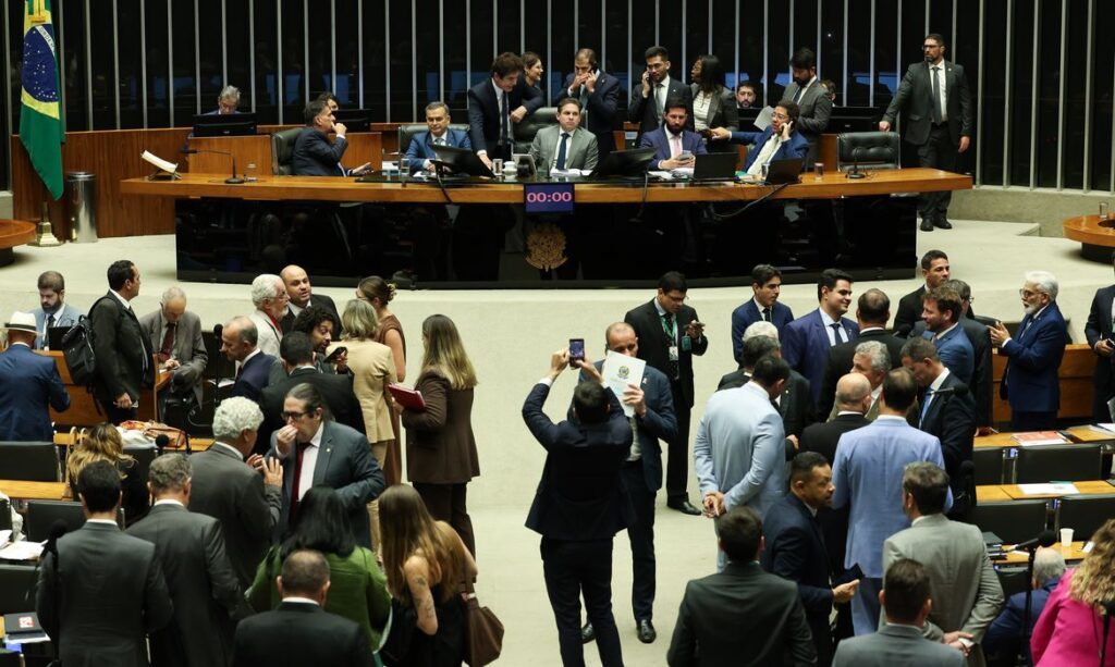 Início da Janela Partidária Marca o Começo do Calendário Eleitoral de 2026