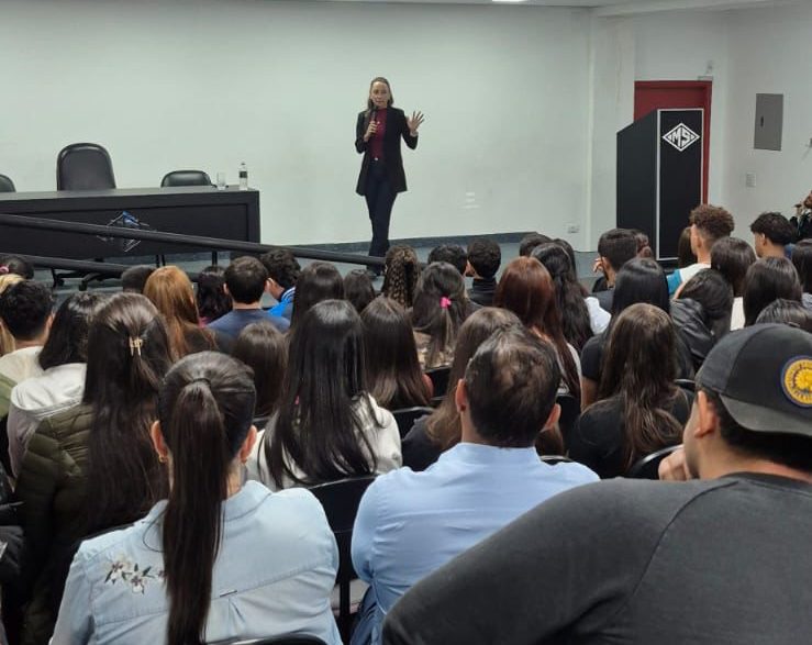 Evento na Faculdade Magsul Comemora o Dia Internacional da Mulher em Ponta Porã