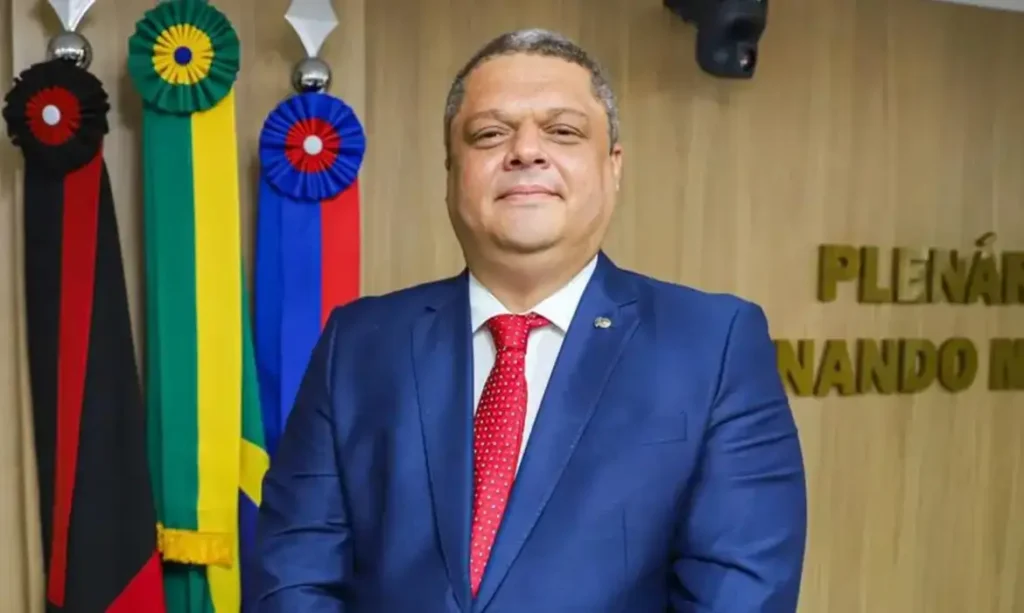 Afastamento de Prefeito de Cabedelo Levanta Questões sobre Corrupção e Crime Organizado